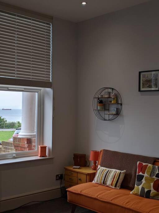 Waves@Walpole - 2 Bed Flat With Amazing Sea Views Appartement Margate Buitenkant foto